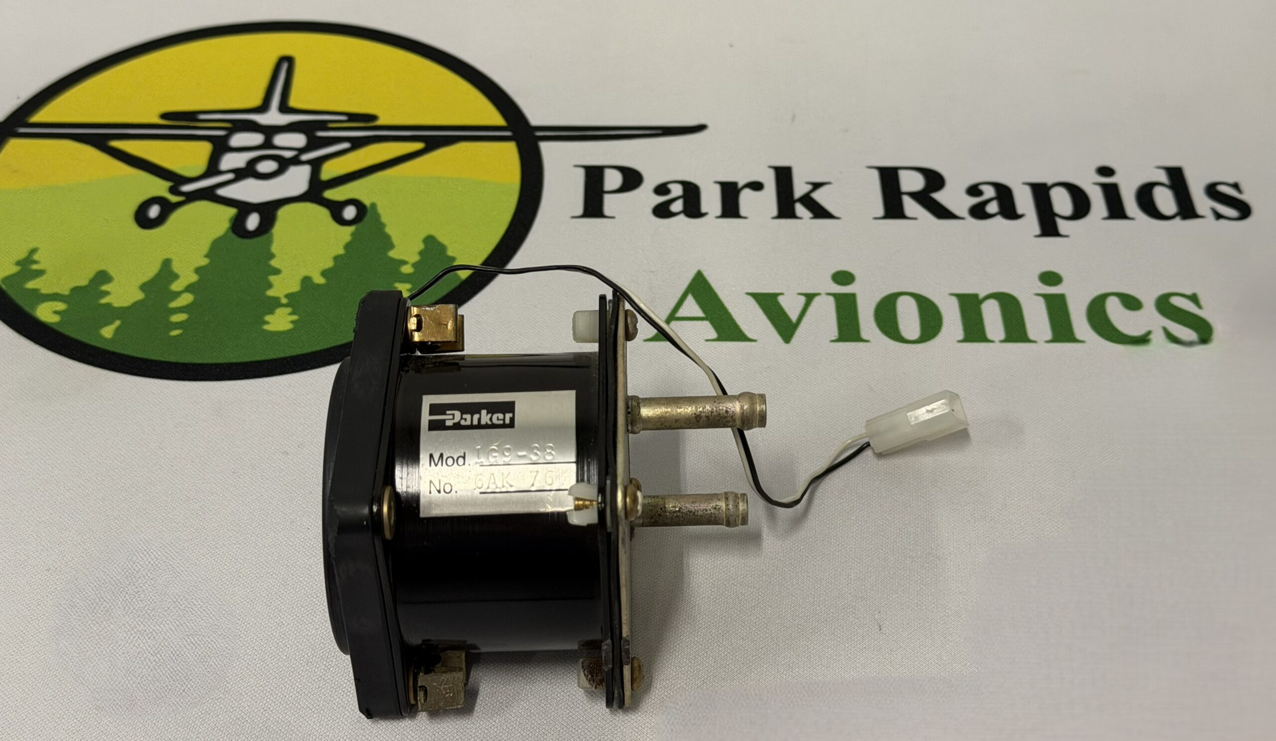 Parker Airborne Gyro Suction Gauge - Image 3