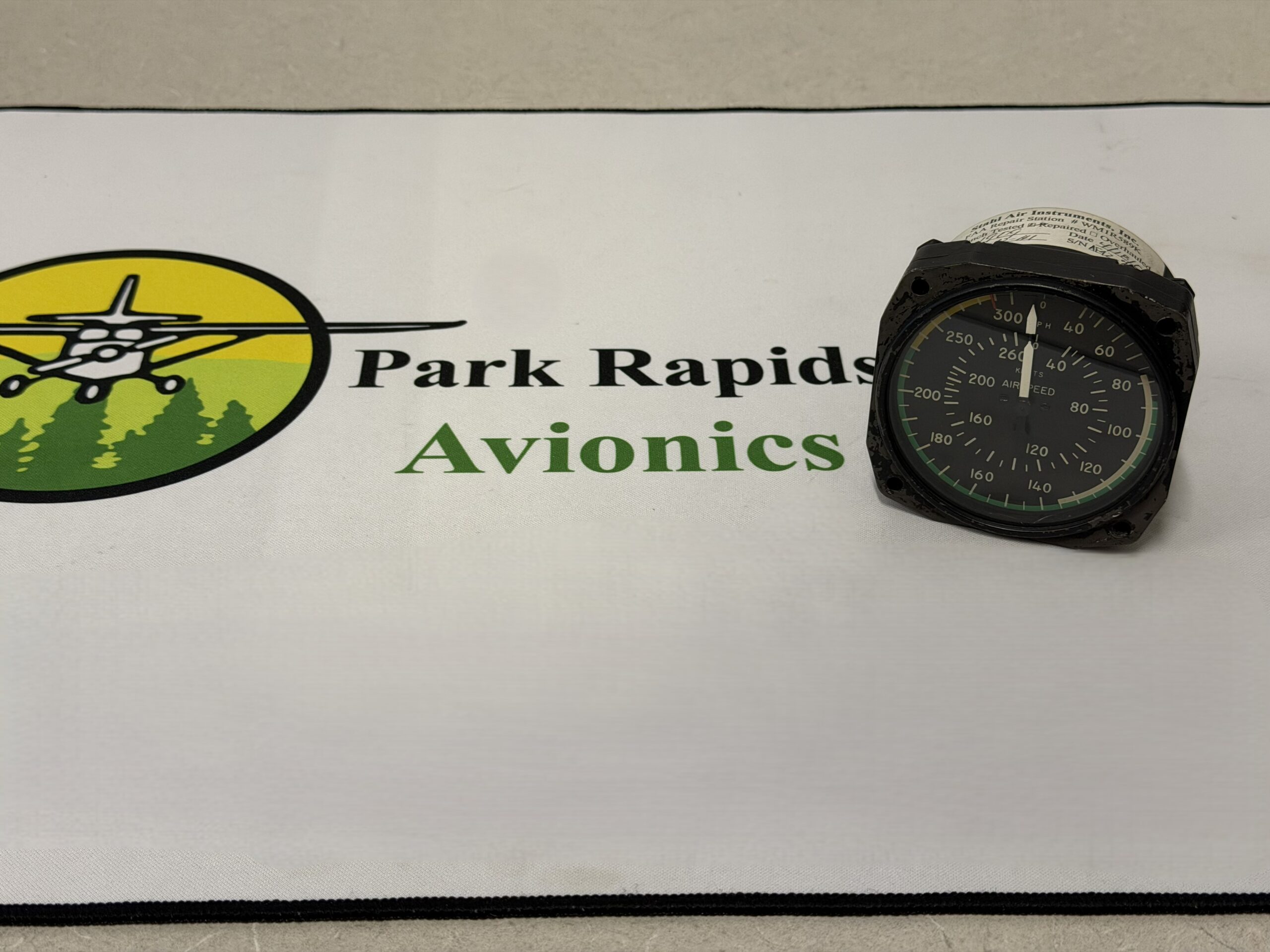 B/K Pioneer Type C-14 Airspeed Indicator - Image 2