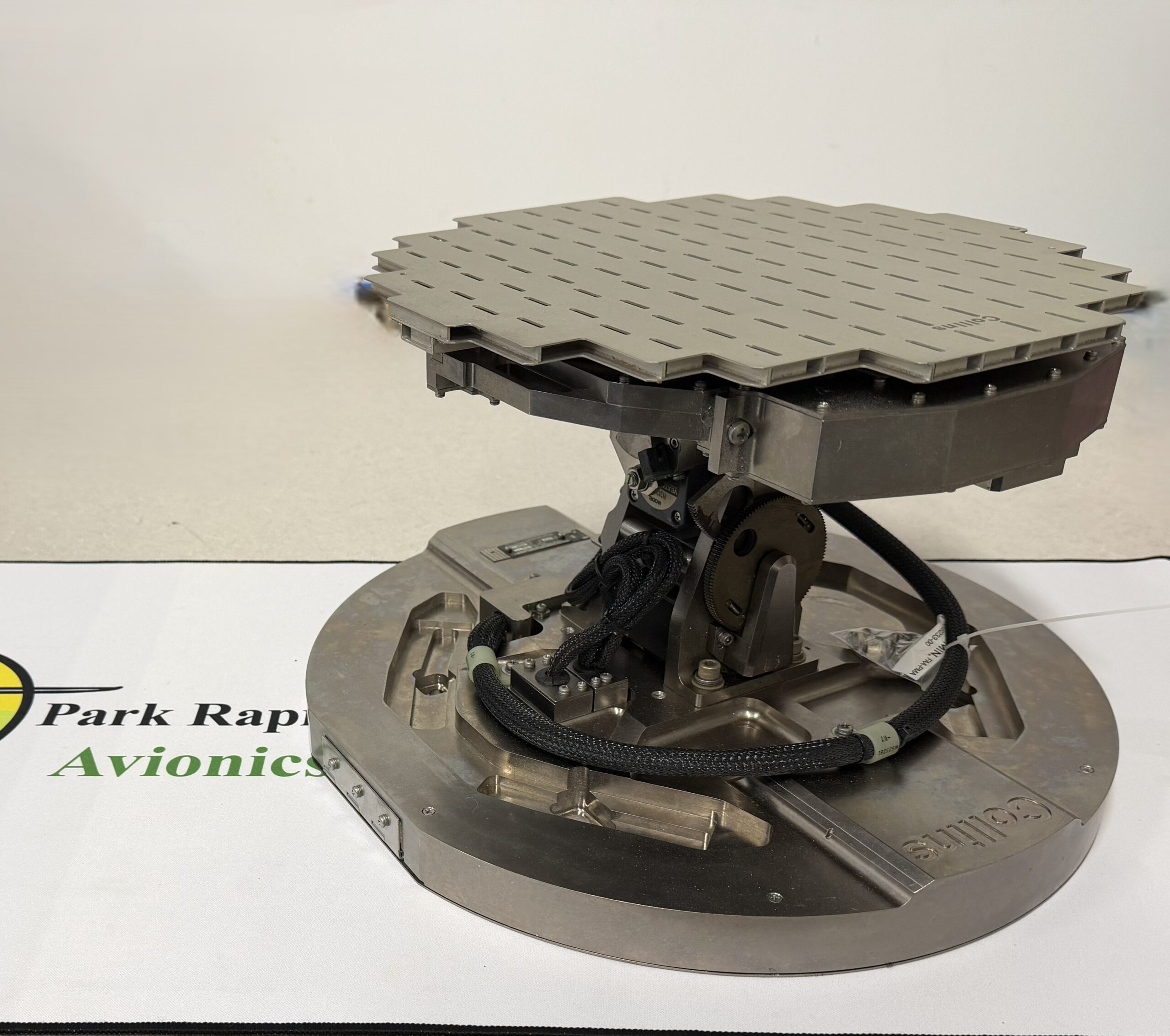 Collins Aerospace RTA-8000 Weather Radar Receiver / Transmitter / Antenna