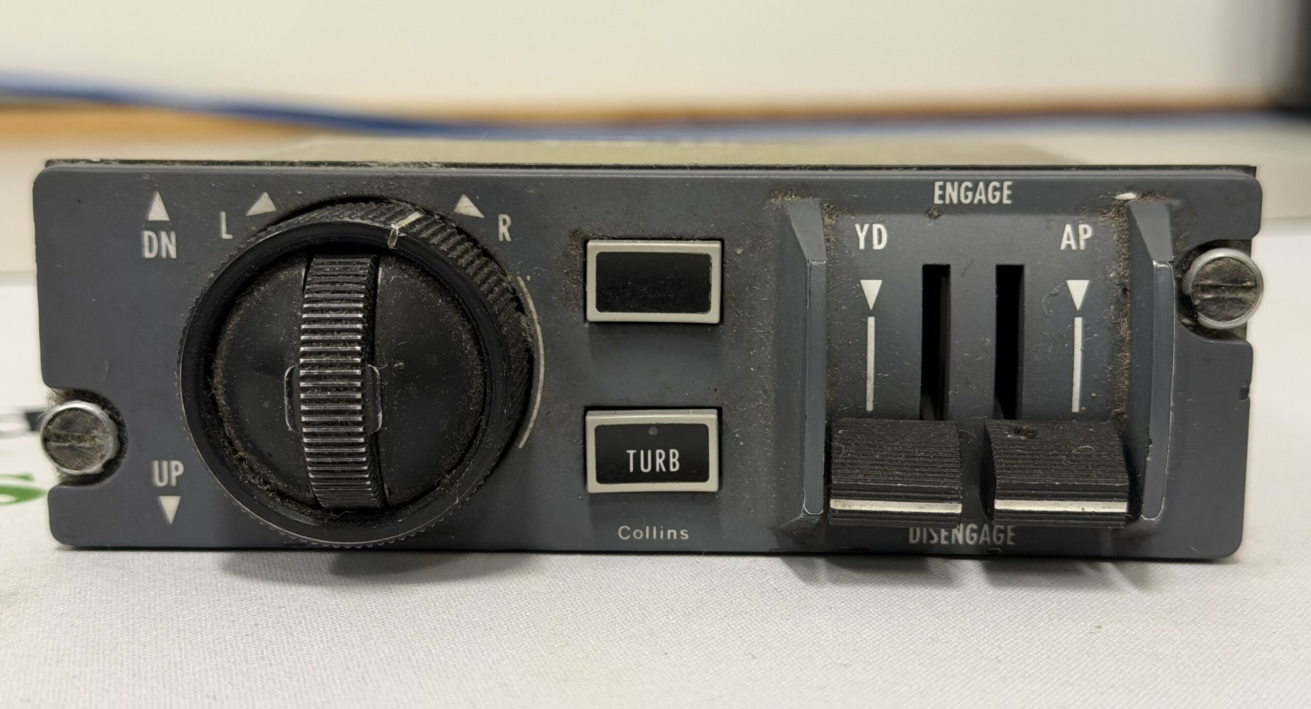 Collins Aerospace APP-85 Autopilot Control Panel - Image 2
