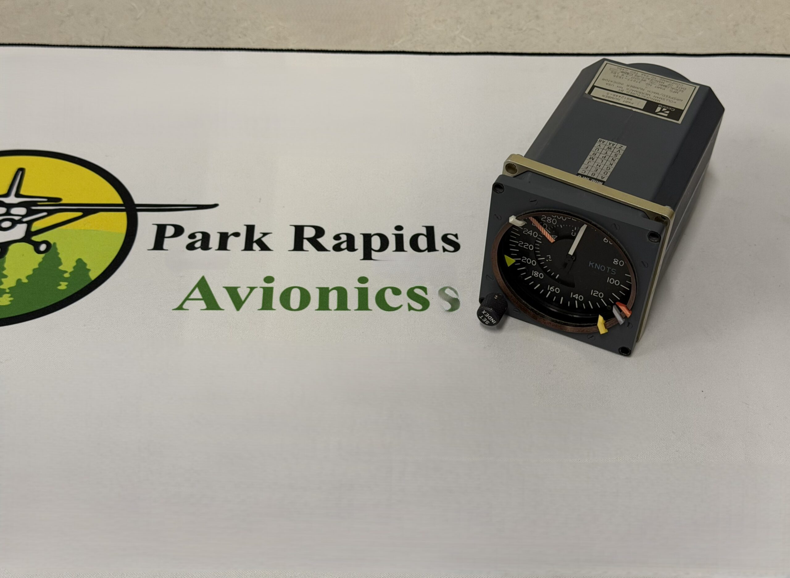 Textron Aviation Airspeed / Mach Indicator