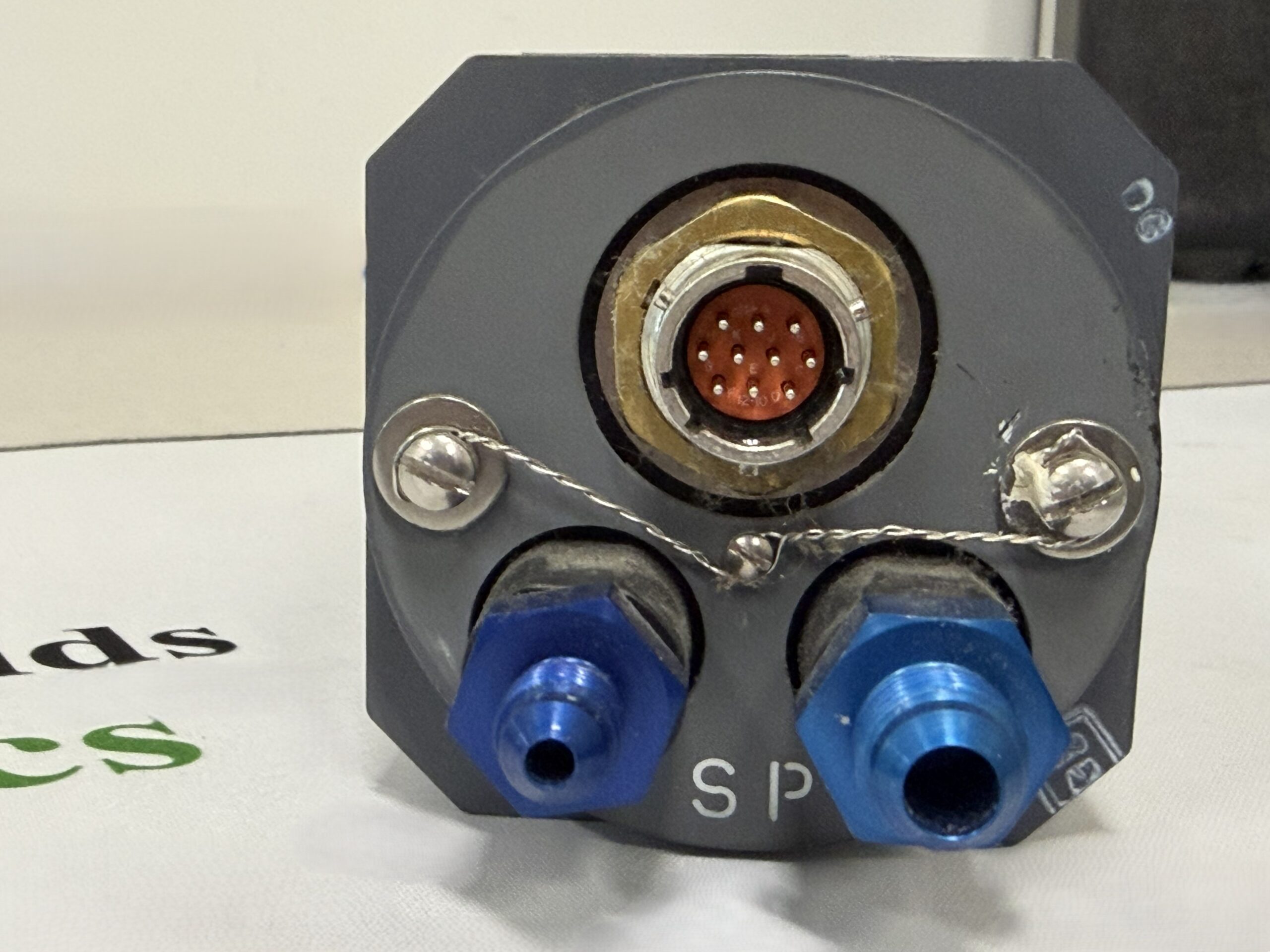 Textron Aviation Airspeed / Mach Indicator - Image 3