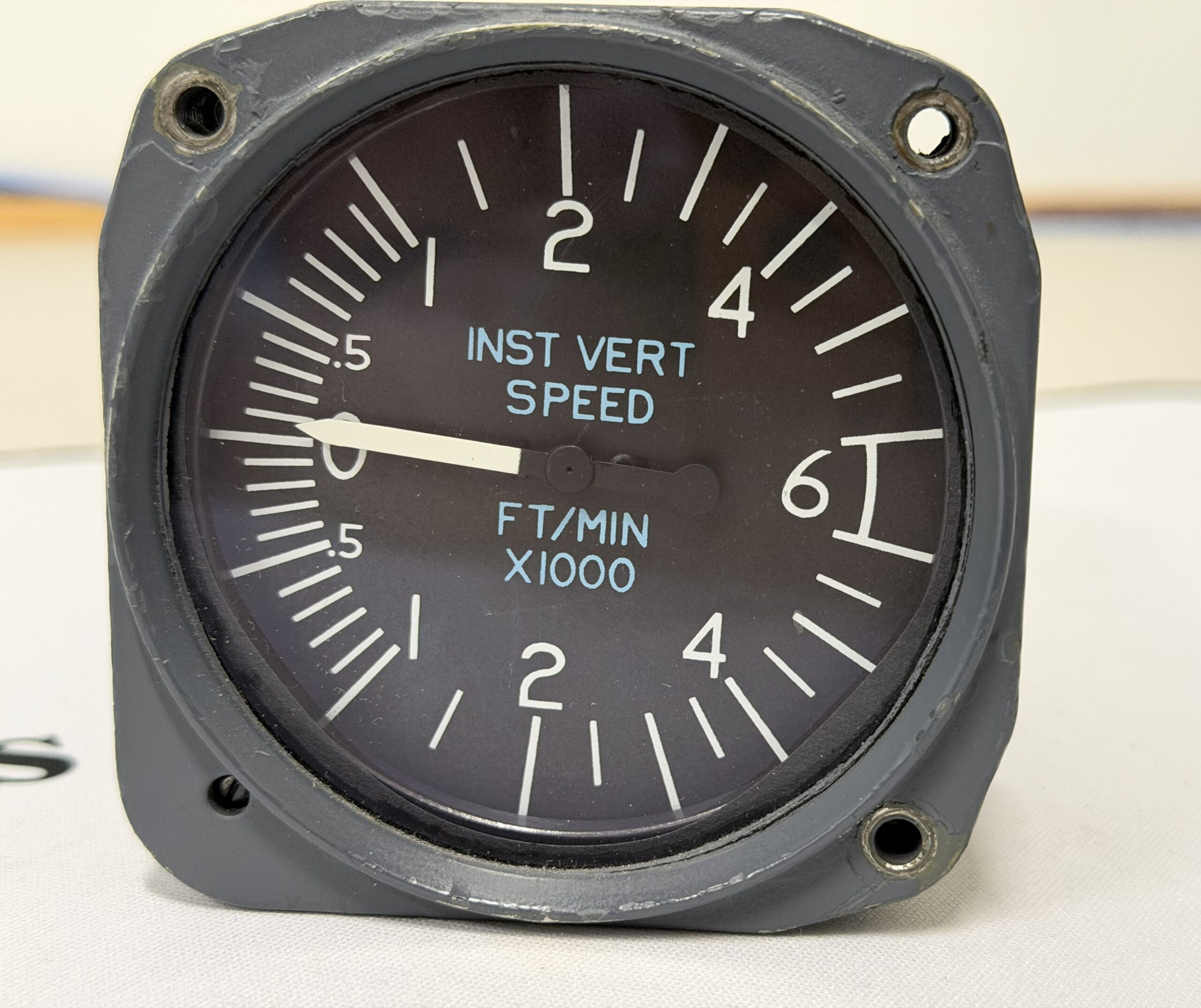 Aerosonic Instantaneous Vertical Speed Indicator - Image 2